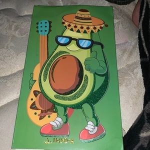 Brand new eyeshadow pallet